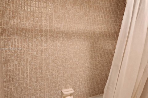 Condominio en venta en Boynton Beach, Florida, 1 dormitorio, 88.26 m2 № 1949370 - foto 18