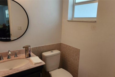 Condominio en venta en Boynton Beach, Florida, 1 dormitorio, 88.26 m2 № 1949370 - foto 23