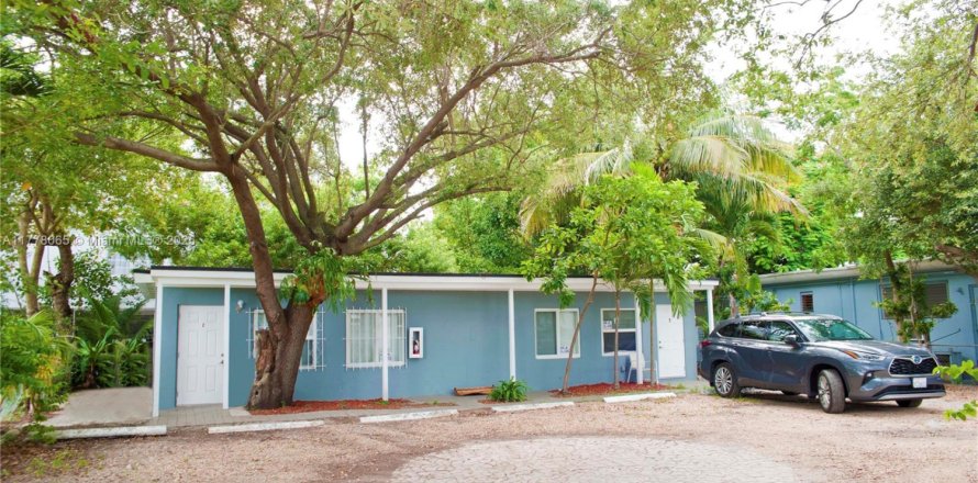 Villa ou maison à North Miami, Floride 1 chambre, 55.74 m2 № 1714965
