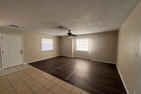 Appartement à louer à Lakeland, Floride: 2 chambres, 101.91 m2 № 2109255 - photo 9