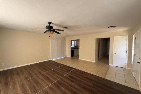 Appartement à louer à Lakeland, Floride: 2 chambres, 101.91 m2 № 2109255 - photo 11