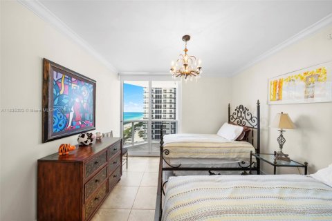 Copropriété à louer à Miami Beach, Floride: 4 chambres, 328.87 m2 № 1823524 - photo 21