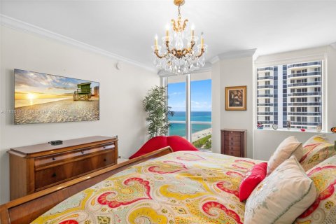 Copropriété à louer à Miami Beach, Floride: 4 chambres, 328.87 m2 № 1823524 - photo 18