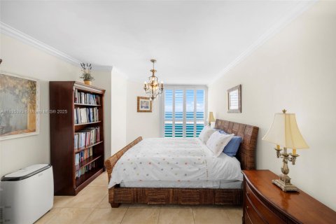 Copropriété à louer à Miami Beach, Floride: 4 chambres, 328.87 m2 № 1823524 - photo 27