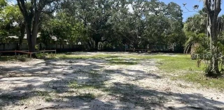 Land in Sarasota, Florida № 1883678