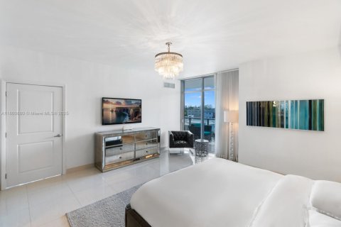 Copropriété à vendre à Miami Beach, Floride: 2 chambres, 150.59 m2 № 2013585 - photo 17