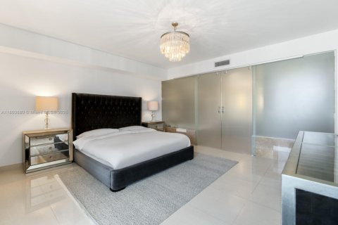 Copropriété à vendre à Miami Beach, Floride: 2 chambres, 150.59 m2 № 2013585 - photo 11