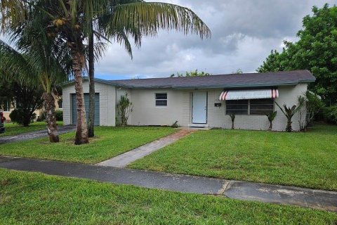 Villa ou maison à Sunrise, Floride 3 chambres, 122.17 m2 № 2261812