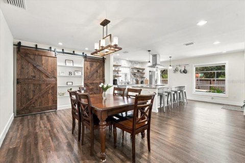 Villa ou maison à vendre à Tampa, Floride: 3 chambres, 159.42 m2 № 2425271 - photo 13