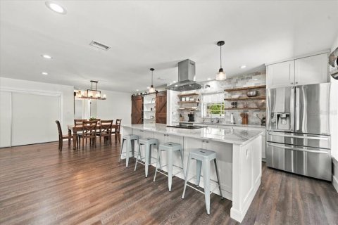 Villa ou maison à vendre à Tampa, Floride: 3 chambres, 159.42 m2 № 2425271 - photo 21