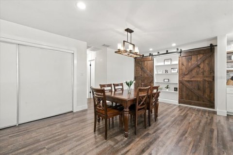 Villa ou maison à vendre à Tampa, Floride: 3 chambres, 159.42 m2 № 2425271 - photo 14