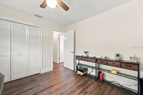 Villa ou maison à vendre à Tampa, Floride: 3 chambres, 159.42 m2 № 2425271 - photo 30