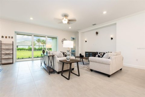 House in Sarasota, Florida 4 bedrooms, 283.44 sq.m. № 1894630 - photo 14