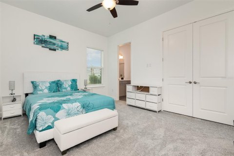 House in Sarasota, Florida 4 bedrooms, 283.44 sq.m. № 1894630 - photo 28