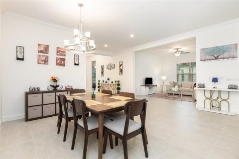 House in Sarasota, Florida 4 bedrooms, 283.44 sq.m. № 1894630 - photo 16