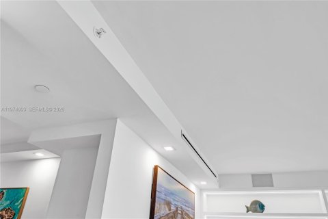 Снять в аренду кондоминиум в Ки-Бискейн, Флорида 2 спальни, 174.19м2, № 2036028 - фото 14