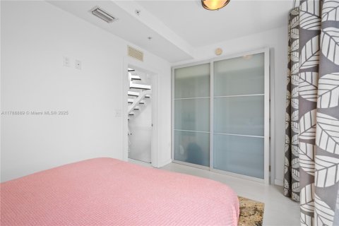 Adosado en venta en Miami Beach, Florida, 2 dormitorios, 104.79 m2 № 1645987 - foto 29