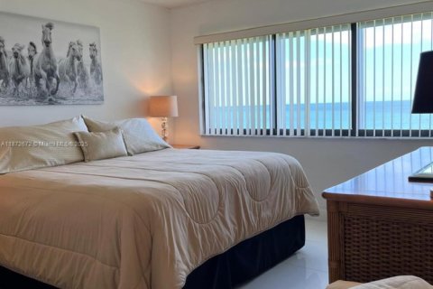 Condominio en venta en St. Lucie, Florida, 2 dormitorios, 97.83 m2 № 1978517 - foto 13