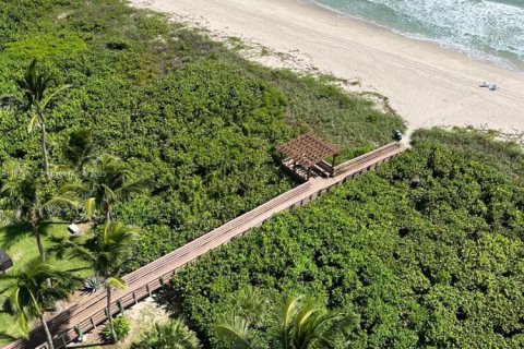 Condominio en venta en St. Lucie, Florida, 2 dormitorios, 97.83 m2 № 1978517 - foto 1