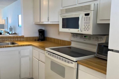 Condominio en venta en St. Lucie, Florida, 2 dormitorios, 97.83 m2 № 1978517 - foto 17