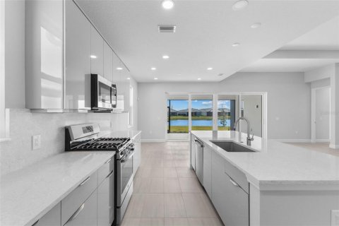 Casa en alquiler en Sarasota, Florida, 4 dormitorios, 211.72 m2 № 1906732 - foto 6