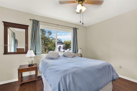 Villa ou maison à vendre à Miami, Floride: 4 chambres, 201.97 m2 № 1695805 - photo 18