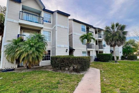 Condo in Orlando, Florida, 2 bedrooms  № 2379006