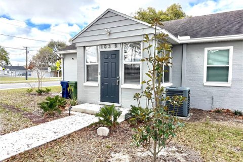 Apartamento en alquiler en Winter Haven, Florida, 1 dormitorio, 47.1 m2 № 2094609 - foto 2