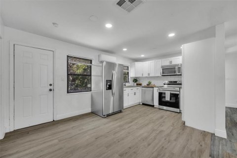 Casa en venta en Sanford, Florida, 3 dormitorios, 93.83 m2 № 2235526 - foto 10