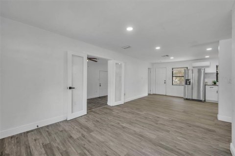 Casa en venta en Sanford, Florida, 3 dormitorios, 93.83 m2 № 2235526 - foto 8