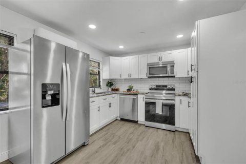 Casa en venta en Sanford, Florida, 3 dormitorios, 93.83 m2 № 2235526 - foto 11