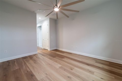 Townhouse in Indian Harbour Beach, Florida 3 bedrooms, 203.73 sq.m. № 2215899 - photo 28