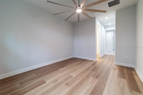 Townhouse in Indian Harbour Beach, Florida 3 bedrooms, 203.73 sq.m. № 2215899 - photo 27