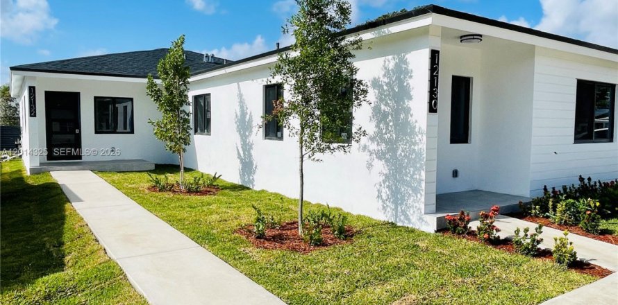 Villa ou maison à Miami, Floride 3 chambres, 167.22 m2 № 2076393