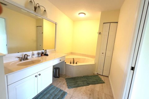 Copropriété à vendre à Port St. Lucie, Floride: 2 chambres, 176.14 m2 № 2186820 - photo 30