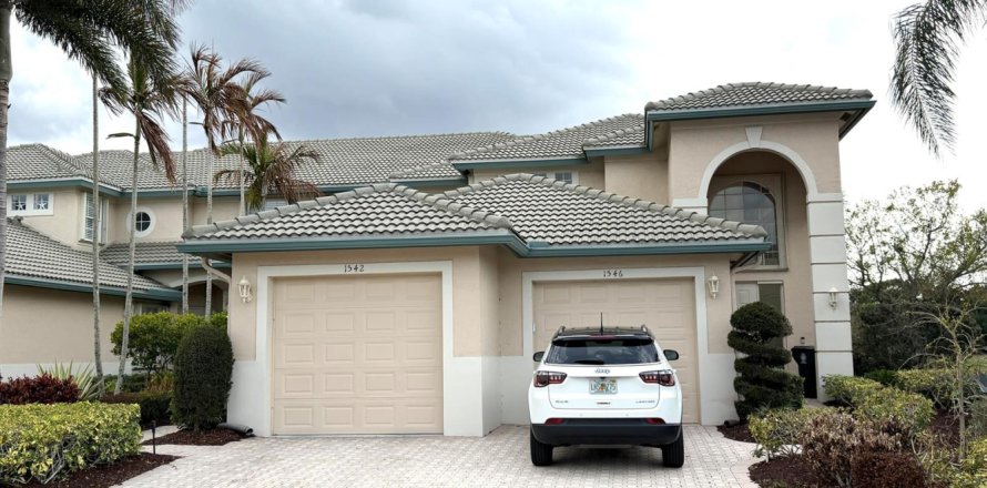 Condo à Port St. Lucie, Floride, 2 chambres № 2186820
