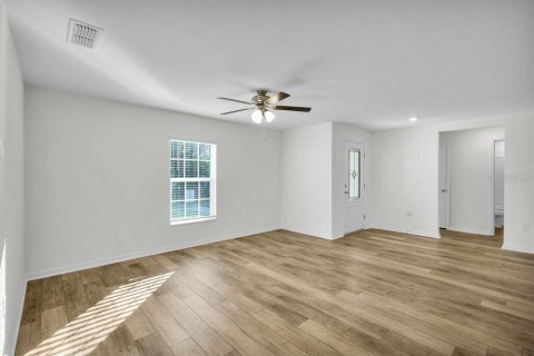 Casa en venta en Palm Coast, Florida, 3 dormitorios, 135.82 m2 № 1785359 - foto 3