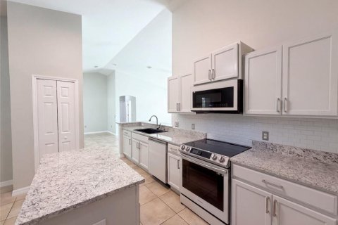 Villa ou maison à vendre à Kissimmee, Floride: 4 chambres, 202.9 m2 № 2354883 - photo 15