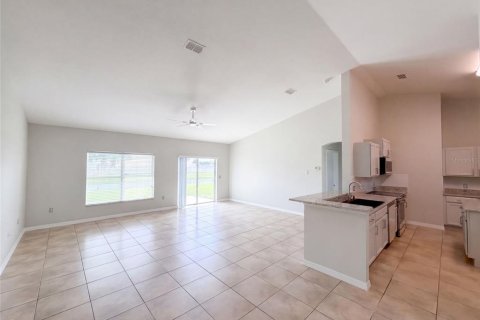 Villa ou maison à vendre à Kissimmee, Floride: 4 chambres, 202.9 m2 № 2354883 - photo 7