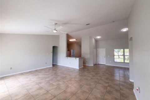 Villa ou maison à vendre à Kissimmee, Floride: 4 chambres, 202.9 m2 № 2354883 - photo 8