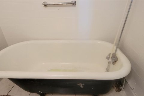 Propiedad comercial en venta en Saint Petersburg, Florida, 6 dormitorios, 243.59 m2 № 2111725 - foto 21