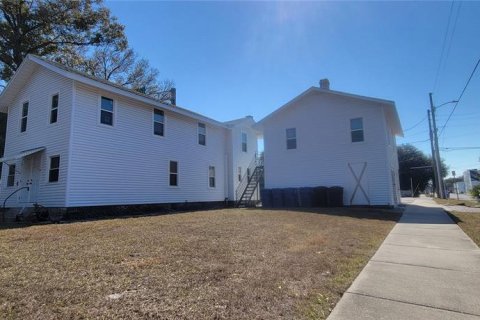 Propiedad comercial en venta en Saint Petersburg, Florida, 6 dormitorios, 243.59 m2 № 2111725 - foto 3