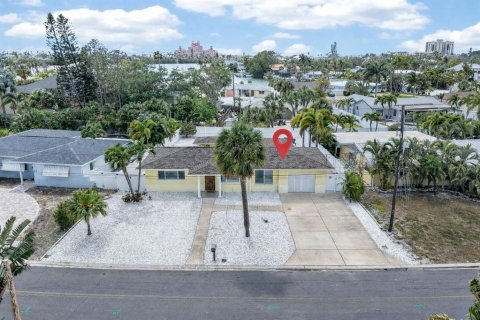 Villa ou maison à Saint Pete Beach, Floride 2 chambres, 101.26 m2 № 2166860