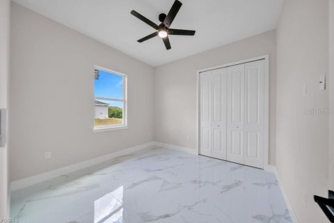 Propiedad comercial en venta en Lehigh Acres, Florida, 111.39 m2 № 2166651 - foto 20