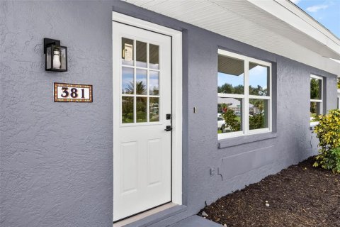 Villa ou maison à vendre à Port Charlotte, Floride: 4 chambres, 177.81 m2 № 2351612 - photo 5