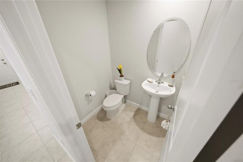 Adosado en venta en Holiday, Florida, 3 dormitorios, 151.62 m2 № 2096735 - foto 4