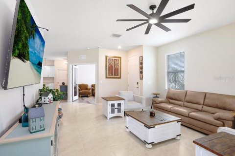 Casa en venta en San Antonio, Florida, 3 dormitorios, 147.44 m2 № 1884945 - foto 11