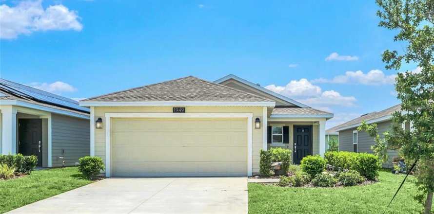 Casa en Kissimmee, Florida 3 dormitorios, 117.06 m2 № 1767799