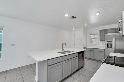 House in Kissimmee, Florida 3 bedrooms, 117.06 sq.m. № 1767799 - photo 9
