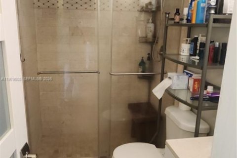 Condominio en venta en Hallandale Beach, Florida, 1 dormitorio, 74.14 m2 № 2057563 - foto 16